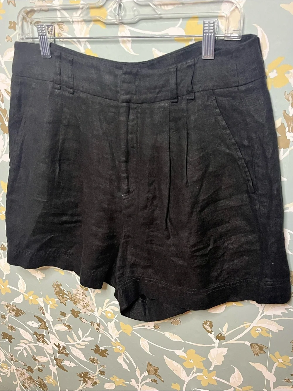 Free People Black Linen Shorts - Size 6 - Picture 5 of 8